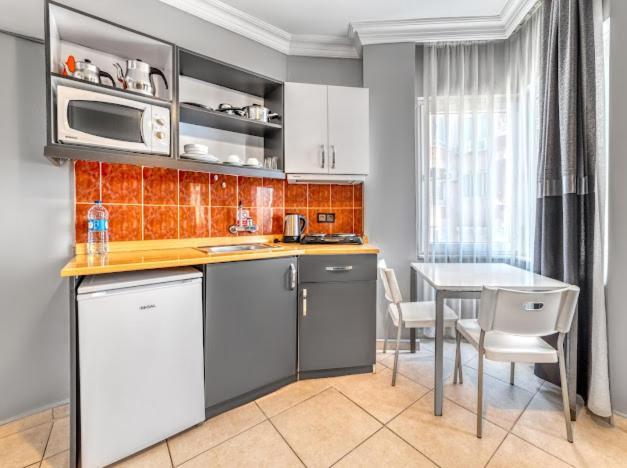 Kleopatra Icaria Apart Hotel Alanya Exteriör bild
